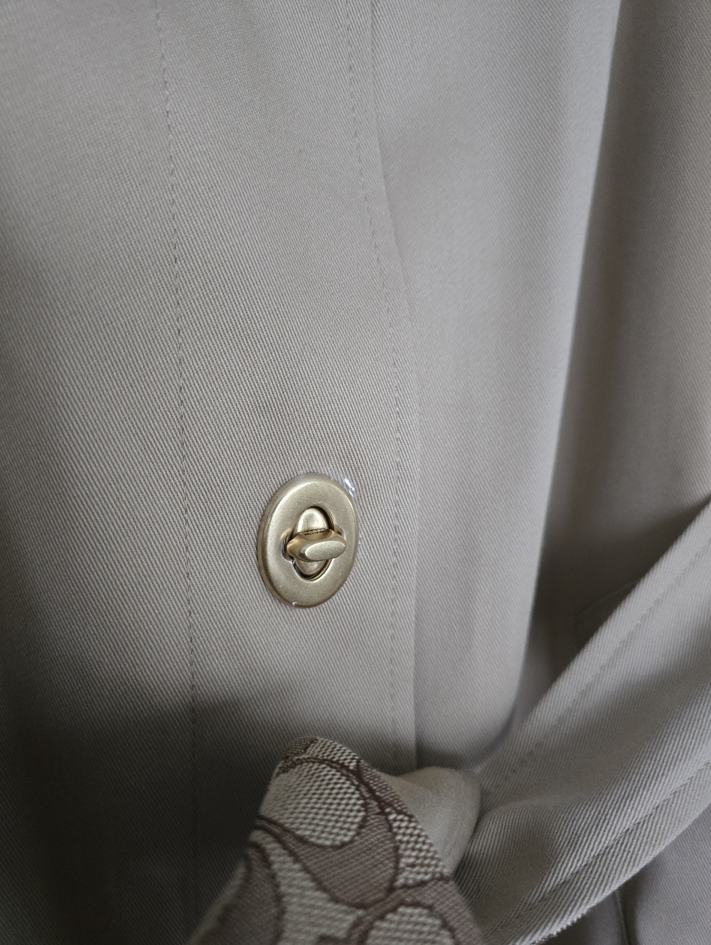 NEW Coach Women's Signature Turnlock Trench Coat - Picture 7 of 15